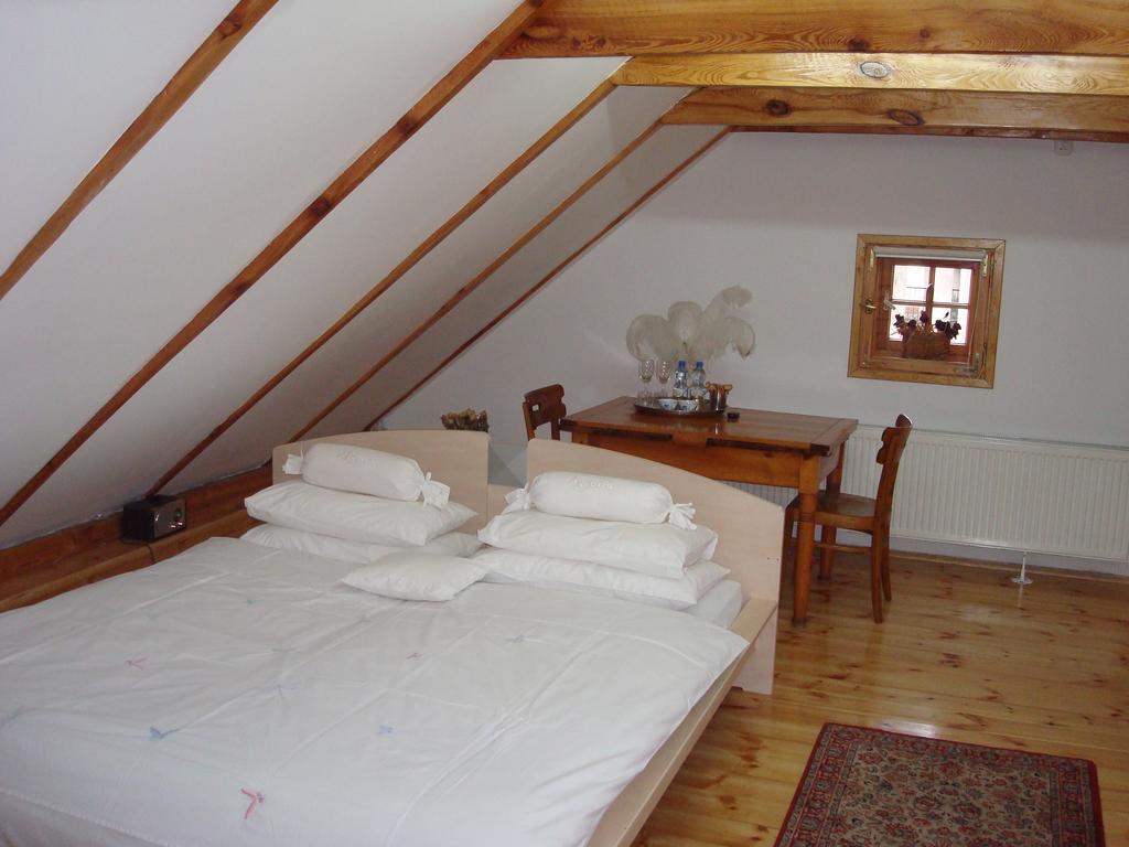 Willa Viktoria Bed & Breakfast Inowroclaw Luaran gambar